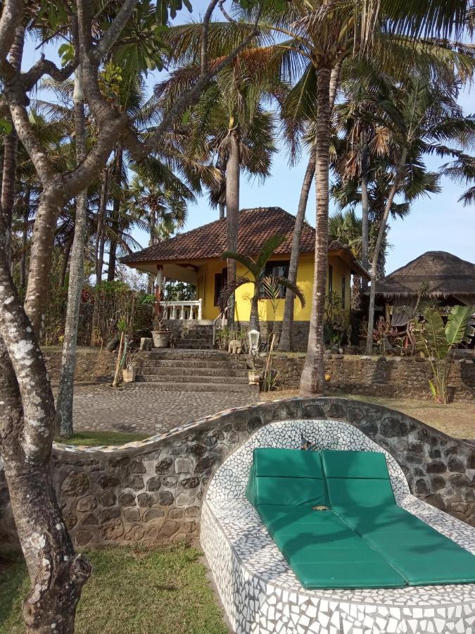 Villa Arjuna Seraya Luaran gambar