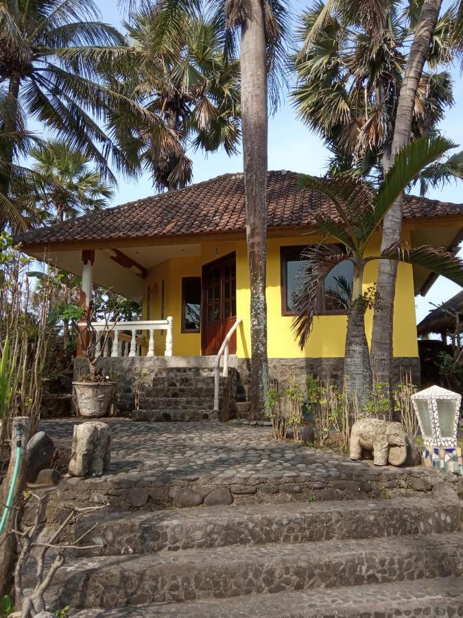 Villa Arjuna Seraya Luaran gambar